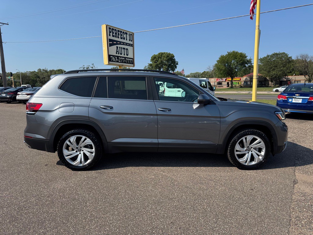 2021 Volkswagen Atlas Image 3