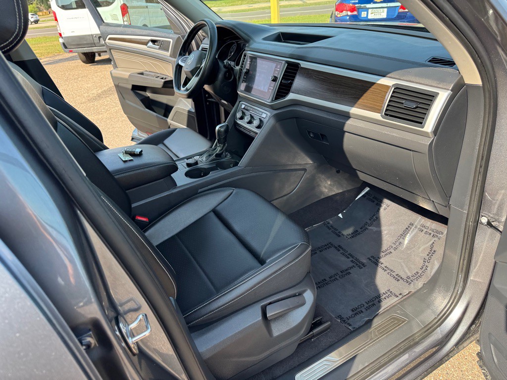 2021 Volkswagen Atlas Image 27
