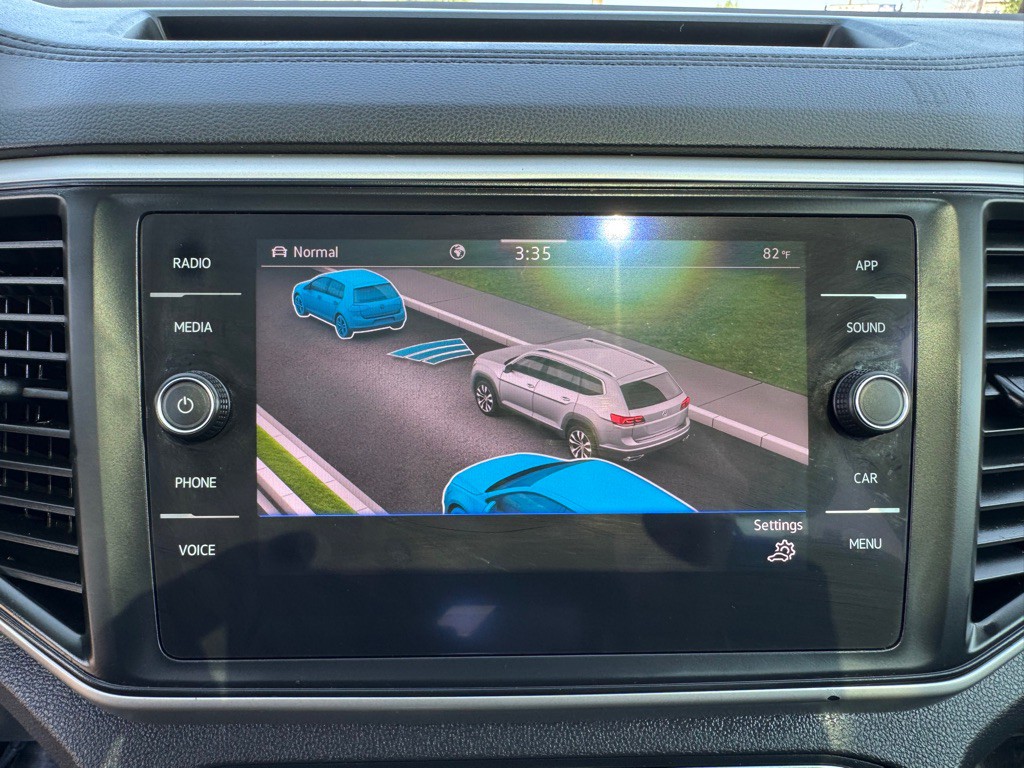 2021 Volkswagen Atlas Image 44