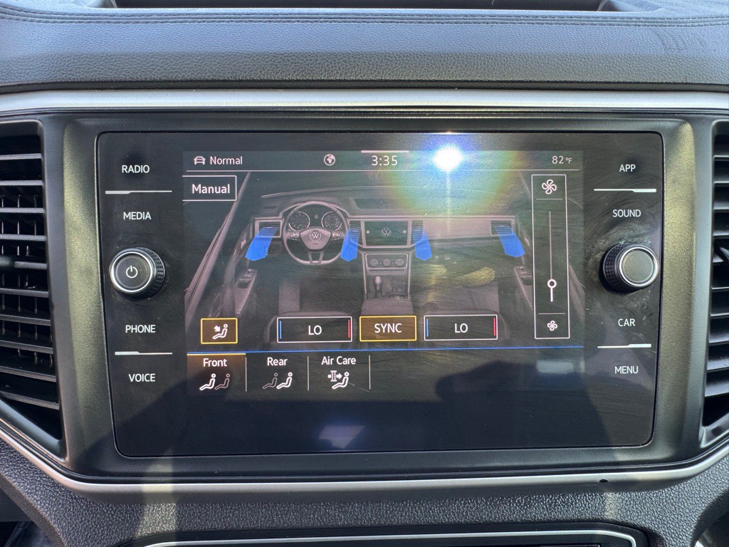 2021 Volkswagen Atlas Image 47