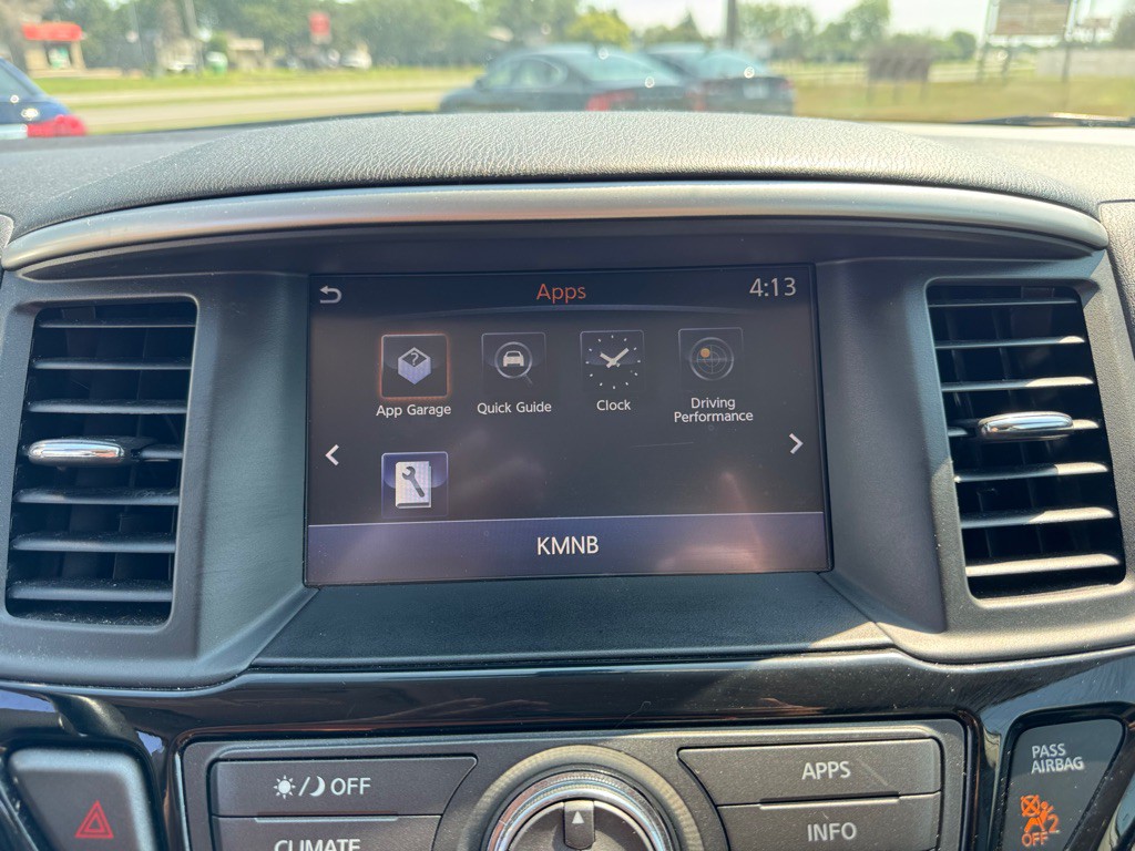 2017 Nissan Pathfinder Image 37