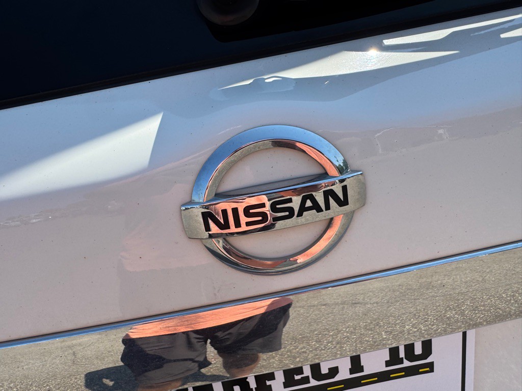 2017 Nissan Pathfinder Image 44