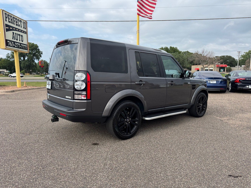 2016 Land Rover LR4 Image 4
