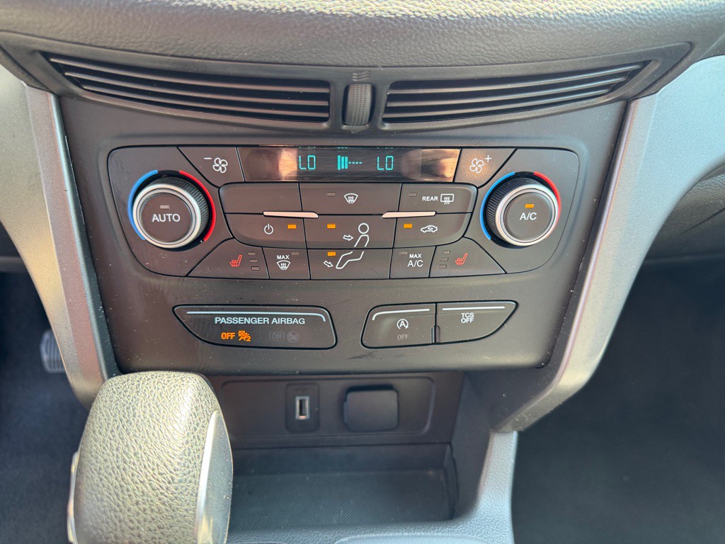 2018 Ford Escape Image 32