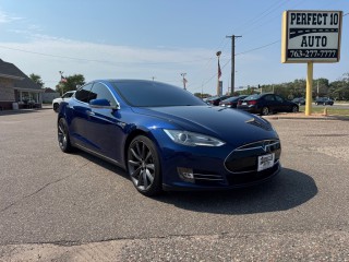 Image for 2015 Tesla Model S 8 ID: 7580640
