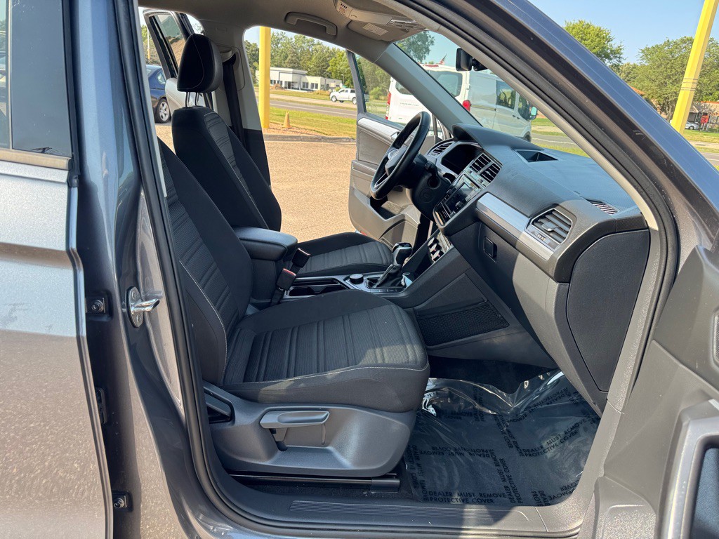 2024 Volkswagen Tiguan Image 25