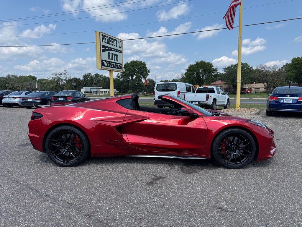 2024 Chevrolet Corvette Image 3