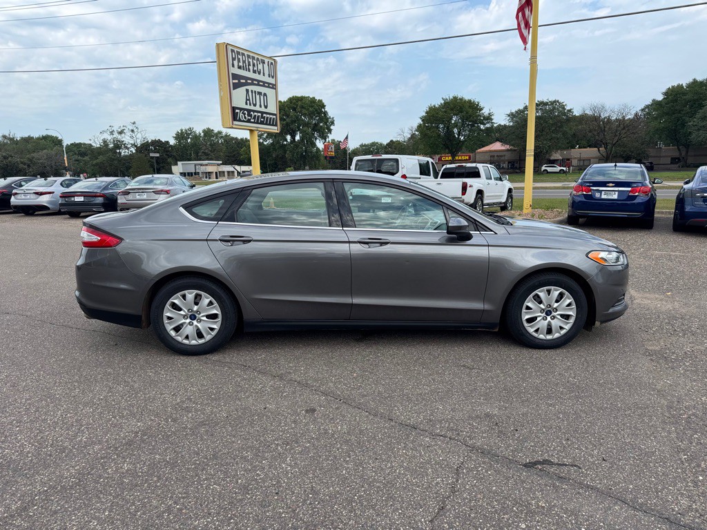 2013 Ford Fusion Image 3