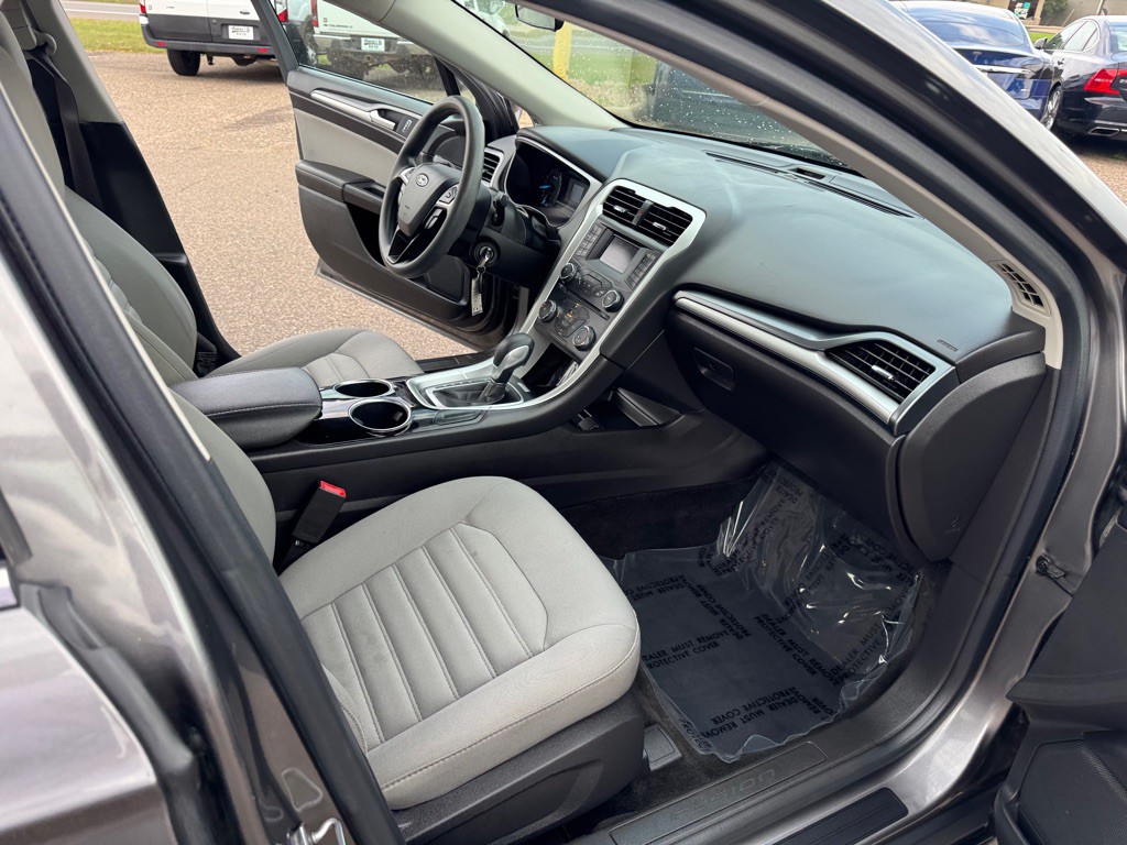 2013 Ford Fusion Image 25