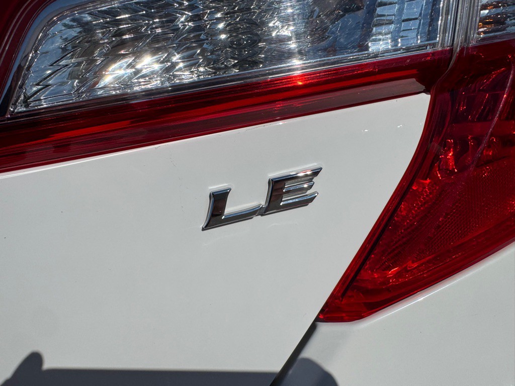2013 Toyota Camry Image 37