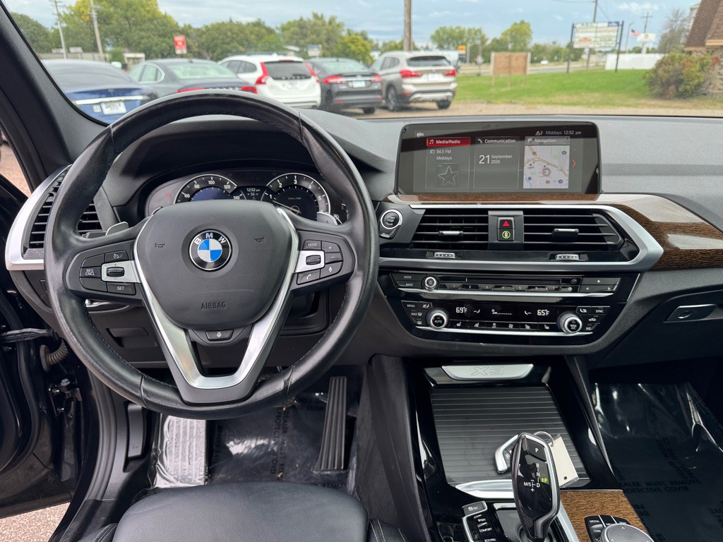 2019 BMW X3 Image 32