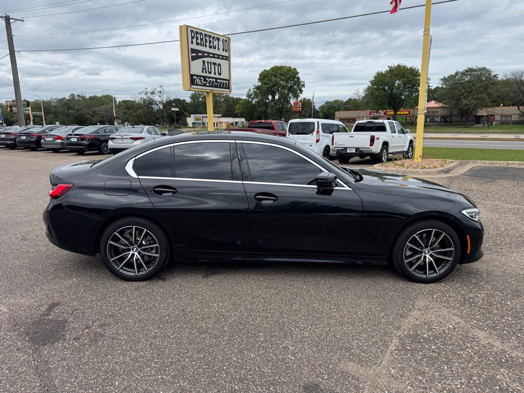 2019 BMW 3 Series Image 3
