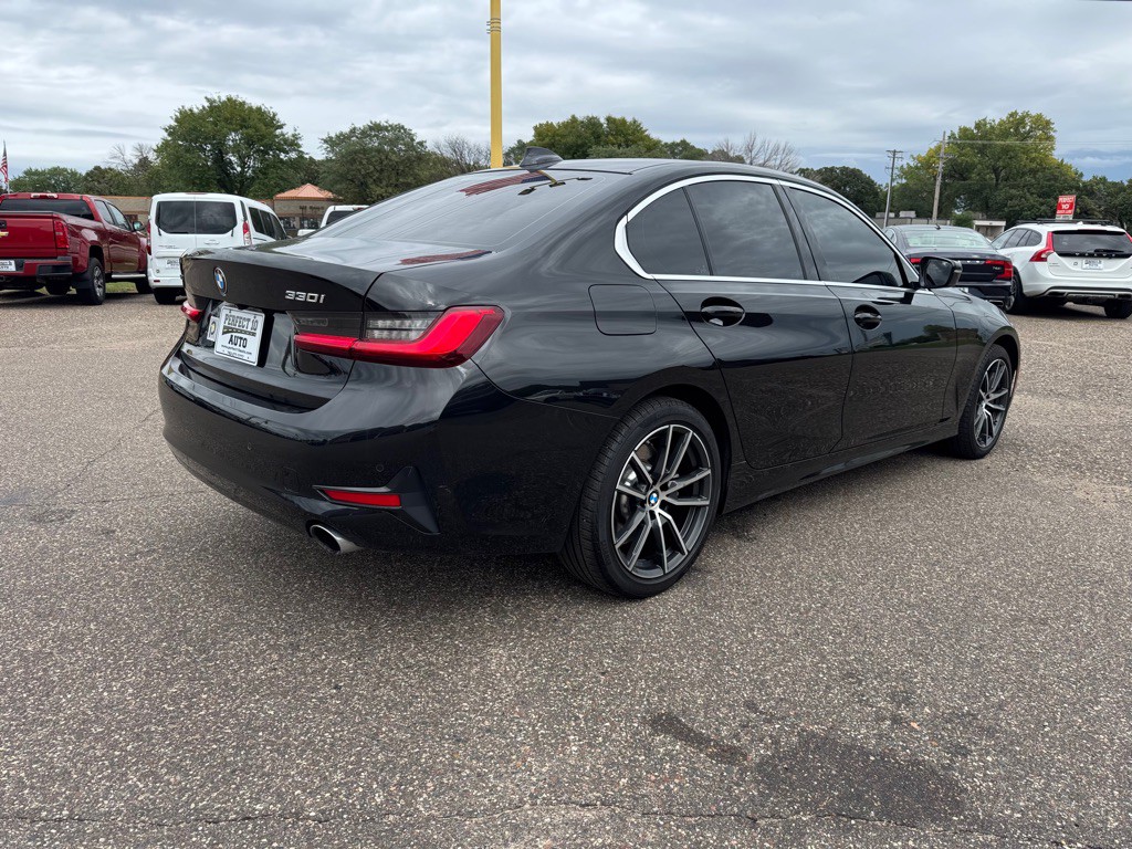 2019 BMW 3 Series Image 4