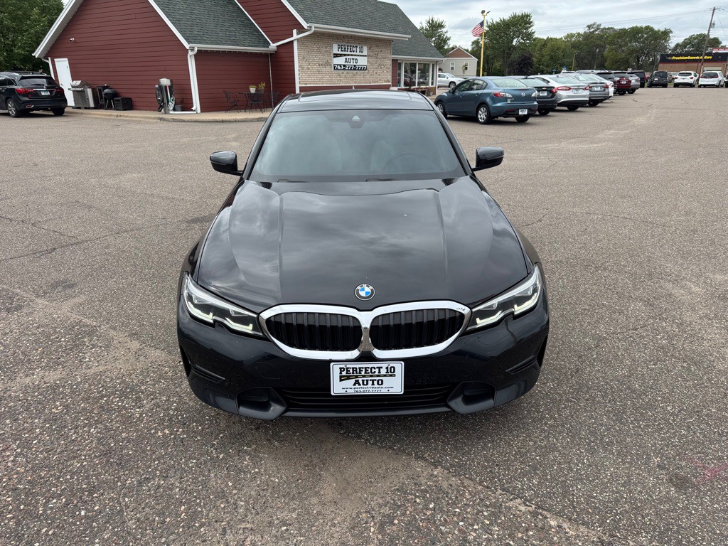 2019 BMW 3 Series Image 12