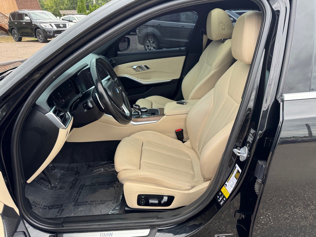 2019 BMW 3 Series Image 13