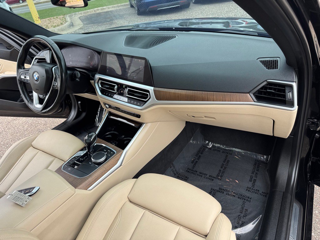 2019 BMW 3 Series Image 26