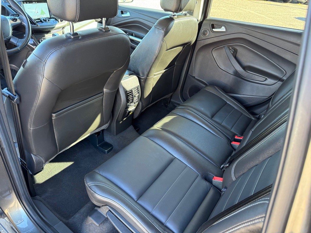 2016 Ford Escape Image 18