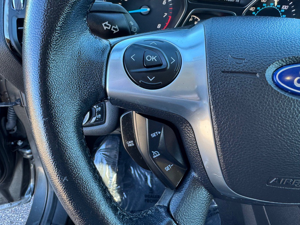 2016 Ford Escape Image 44