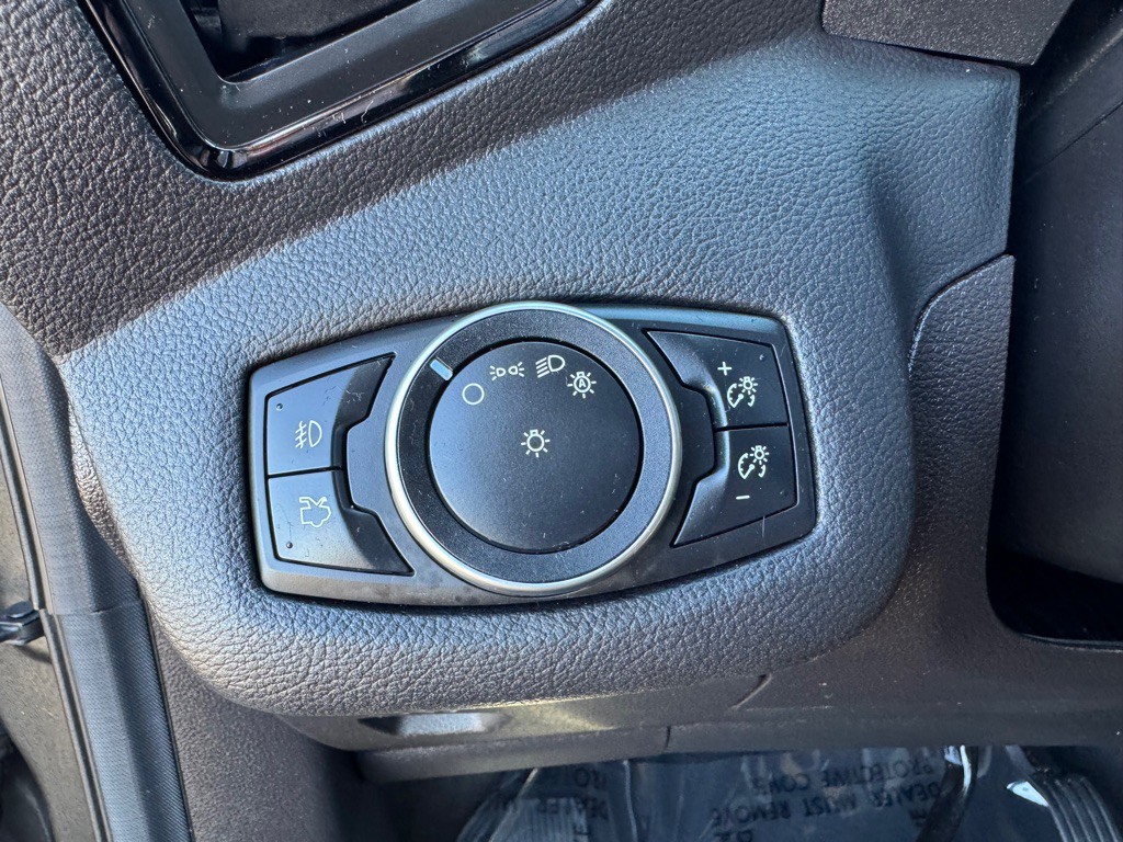 2016 Ford Escape Image 47