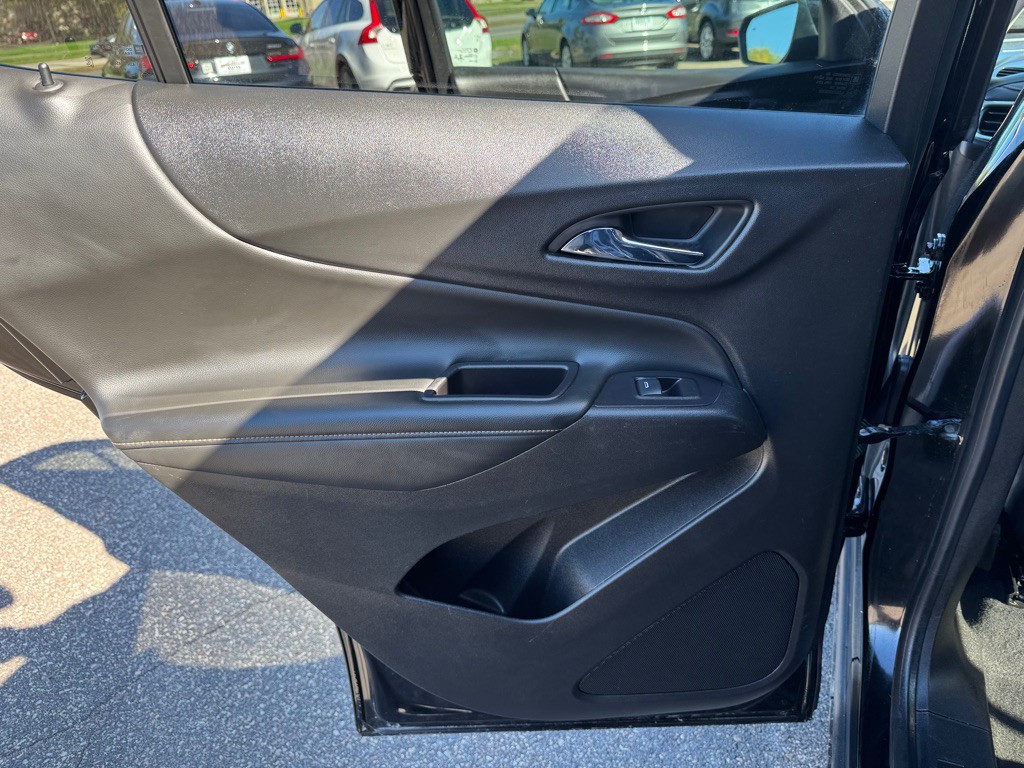 2020 Chevrolet Equinox Image 19
