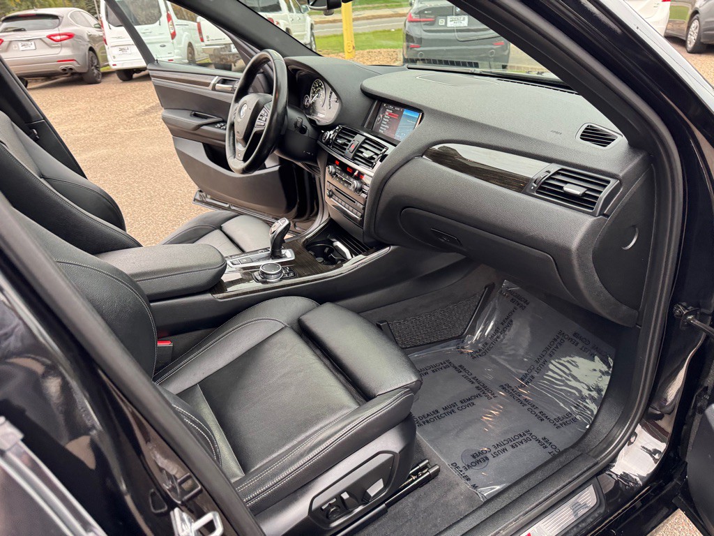 2015 BMW X4 Image 27