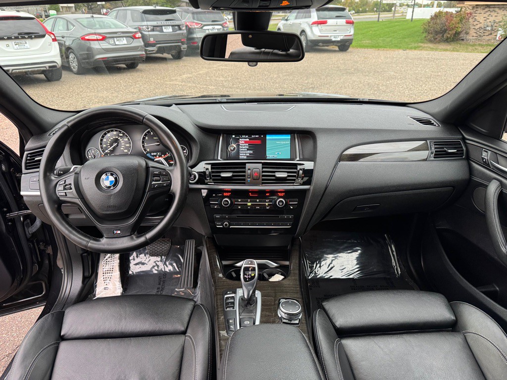 2015 BMW X4 Image 30