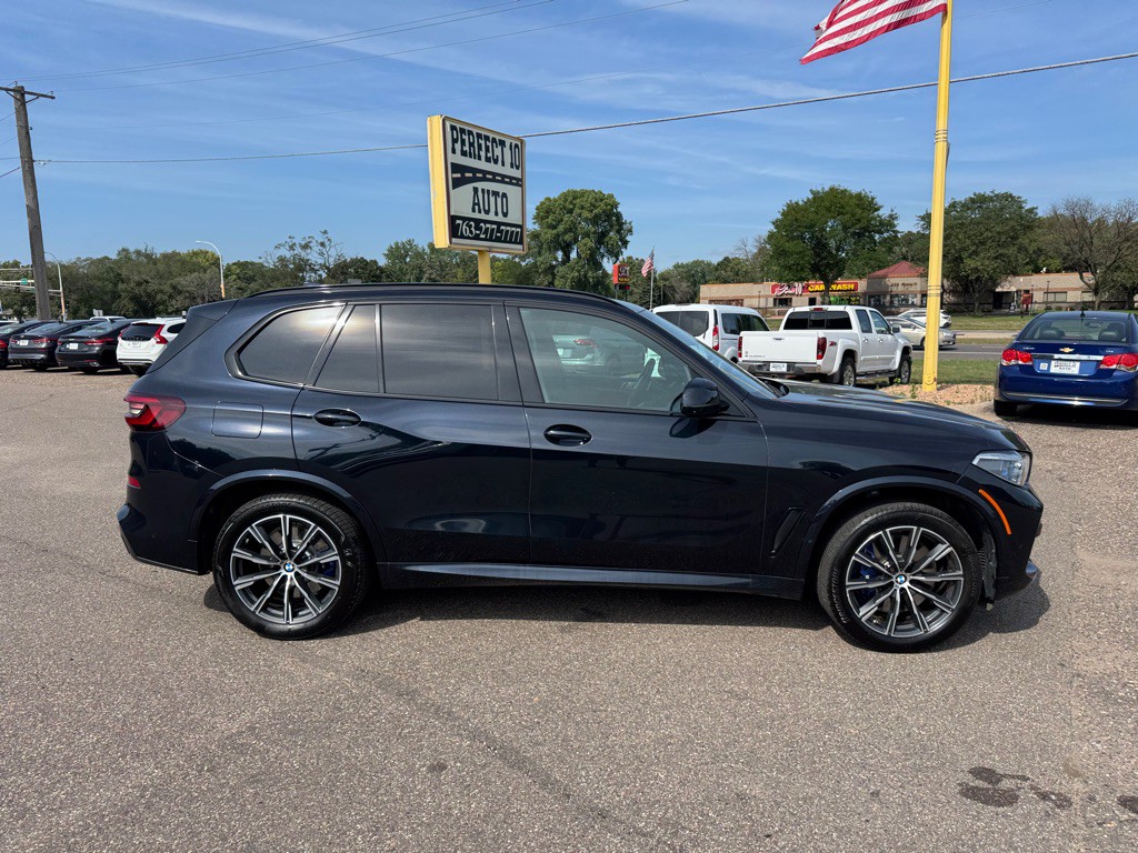 2022 BMW X5 Image 3