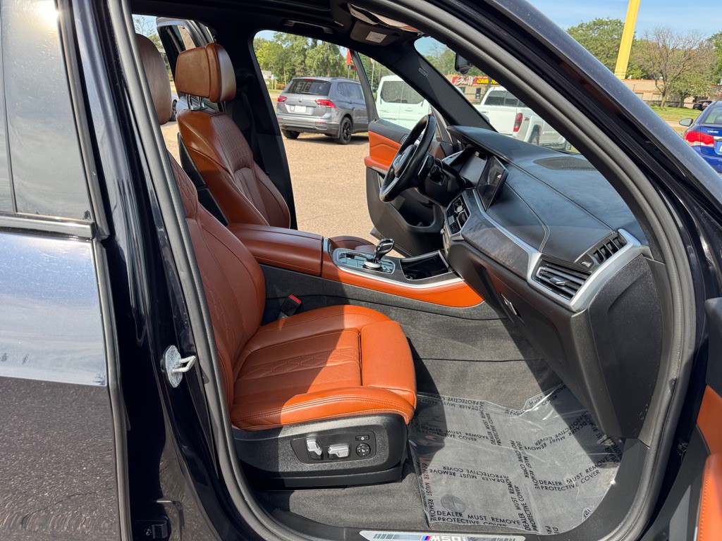 2022 BMW X5 Image 28
