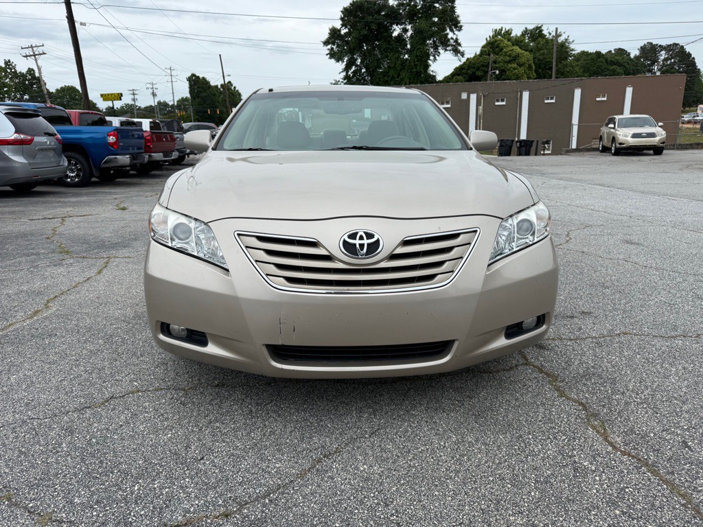2008 Toyota Camry Image 2