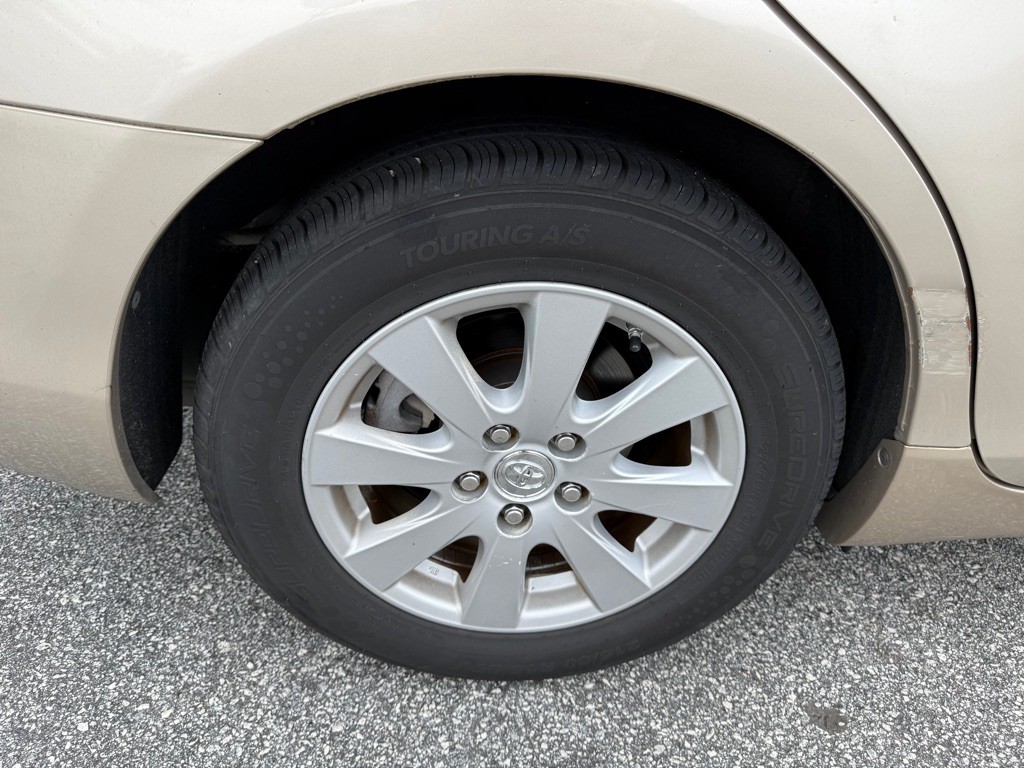 2008 Toyota Camry Image 16