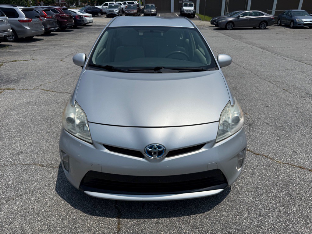 2012 Toyota Prius Image 2