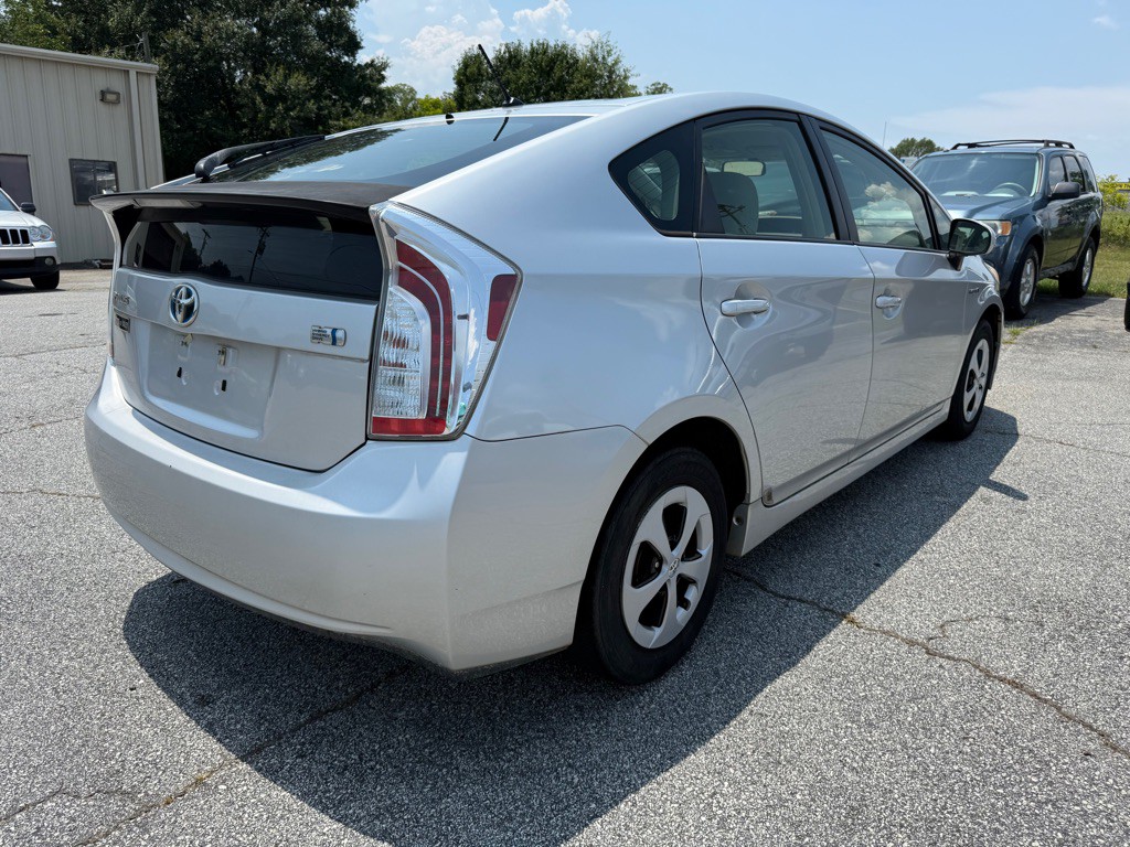 2012 Toyota Prius Image 7
