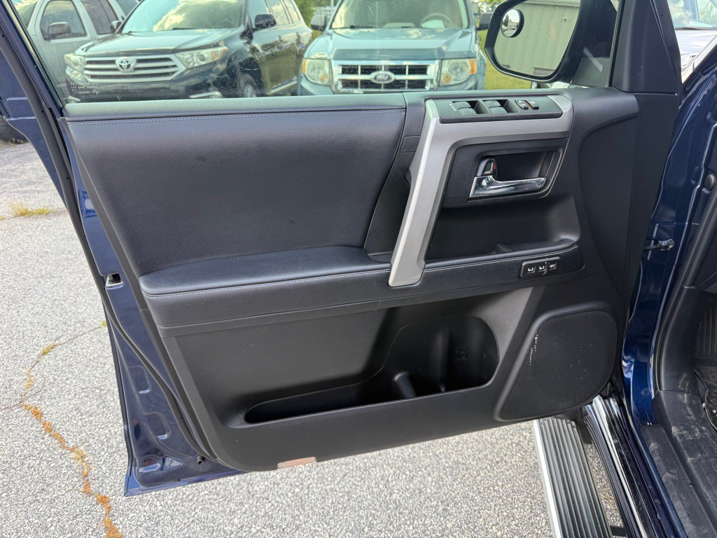 2019 Toyota 4Runner Image 11