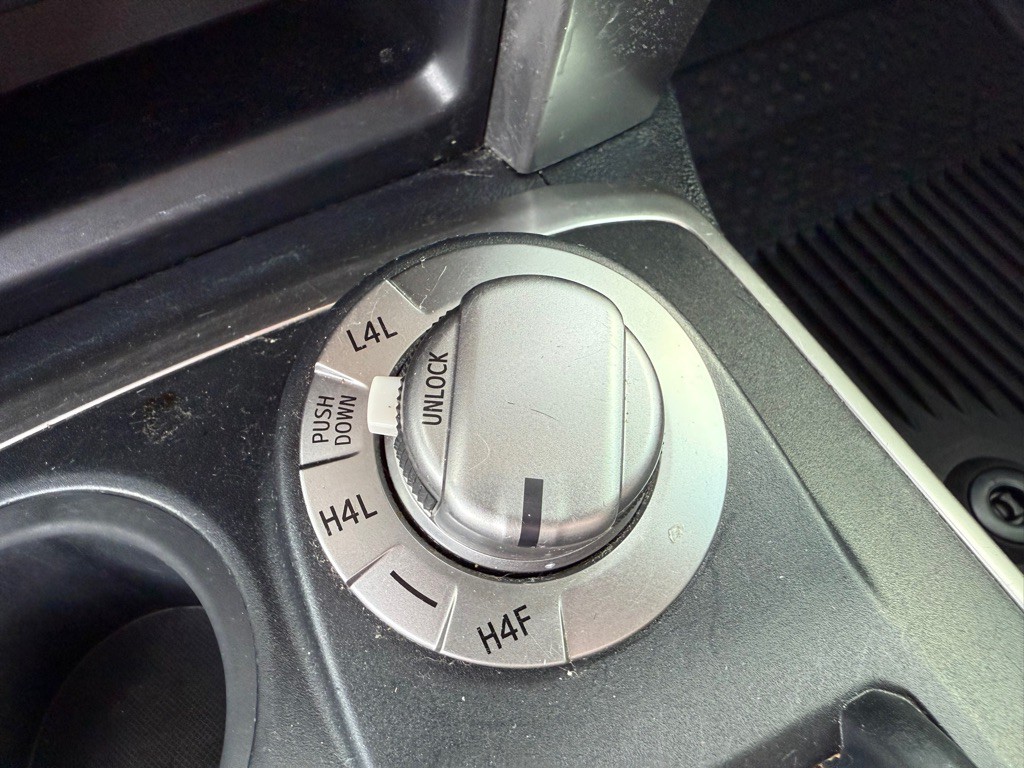 2019 Toyota 4Runner Image 13
