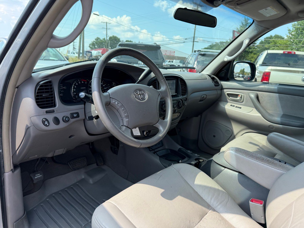 2007 Toyota Sequoia Image 10