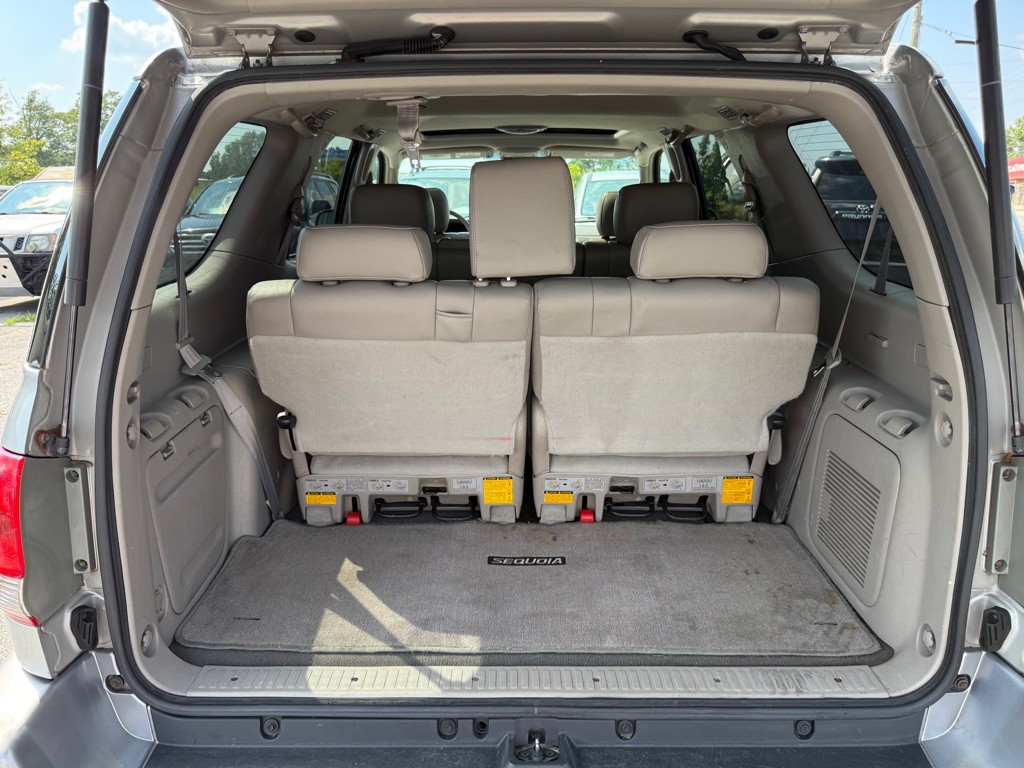 2007 Toyota Sequoia Image 15