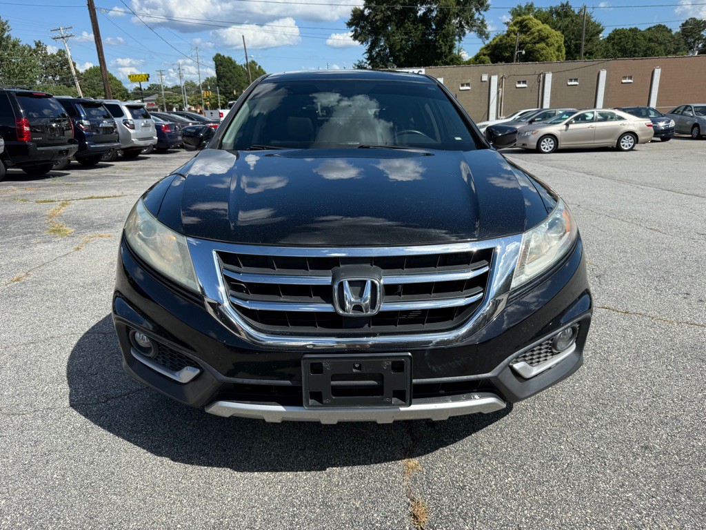 2015 Honda Crosstour Image 2