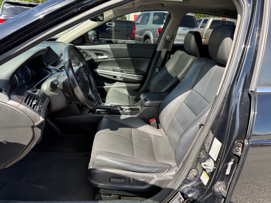 2015 Honda Crosstour Image 9