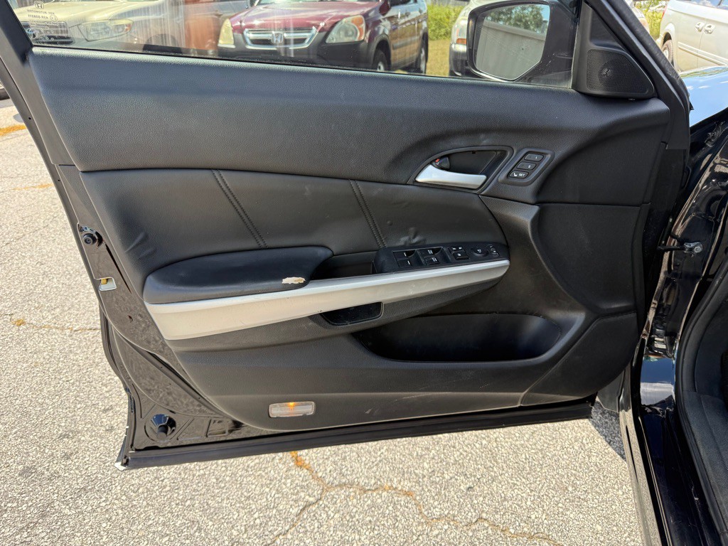 2015 Honda Crosstour Image 13