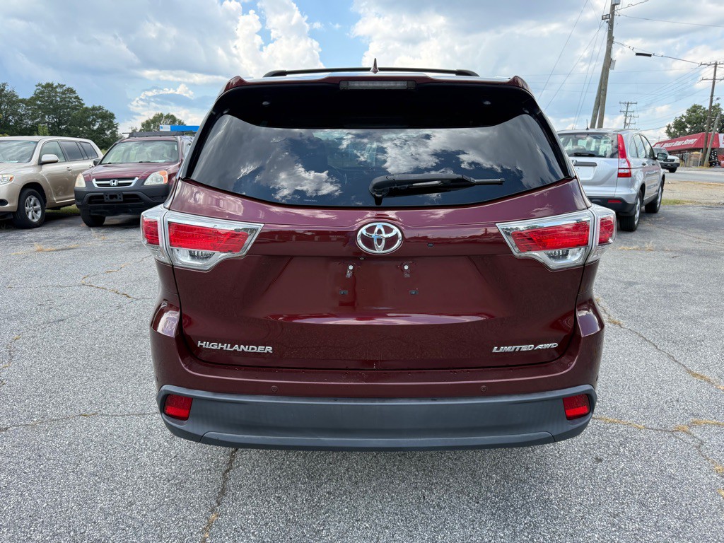 2014 Toyota Highlander Image 6