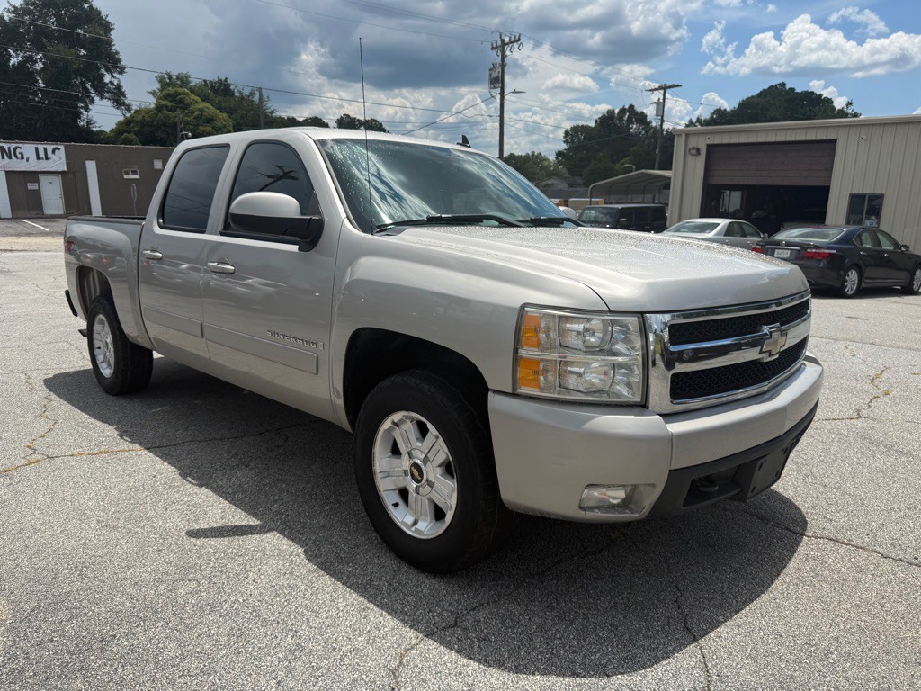 2008 Chevrolet Silverado 1500 Image 3