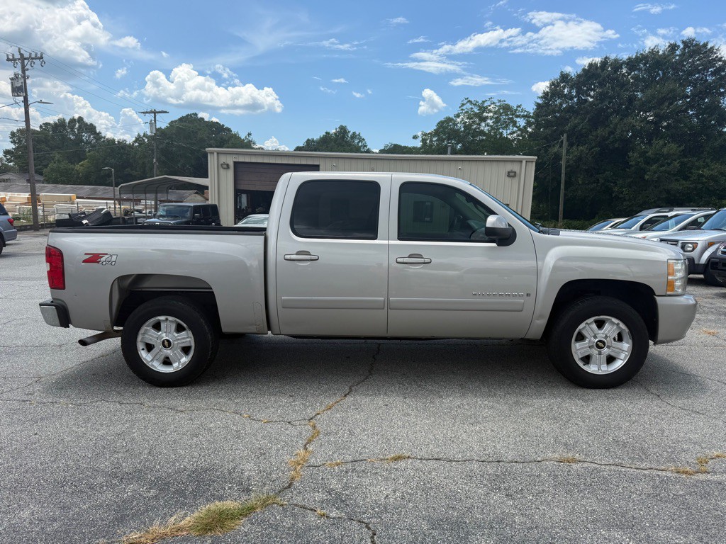 2008 Chevrolet Silverado 1500 Image 8