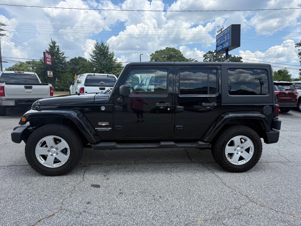 2011 Jeep Wrangler Unlimited Image 4