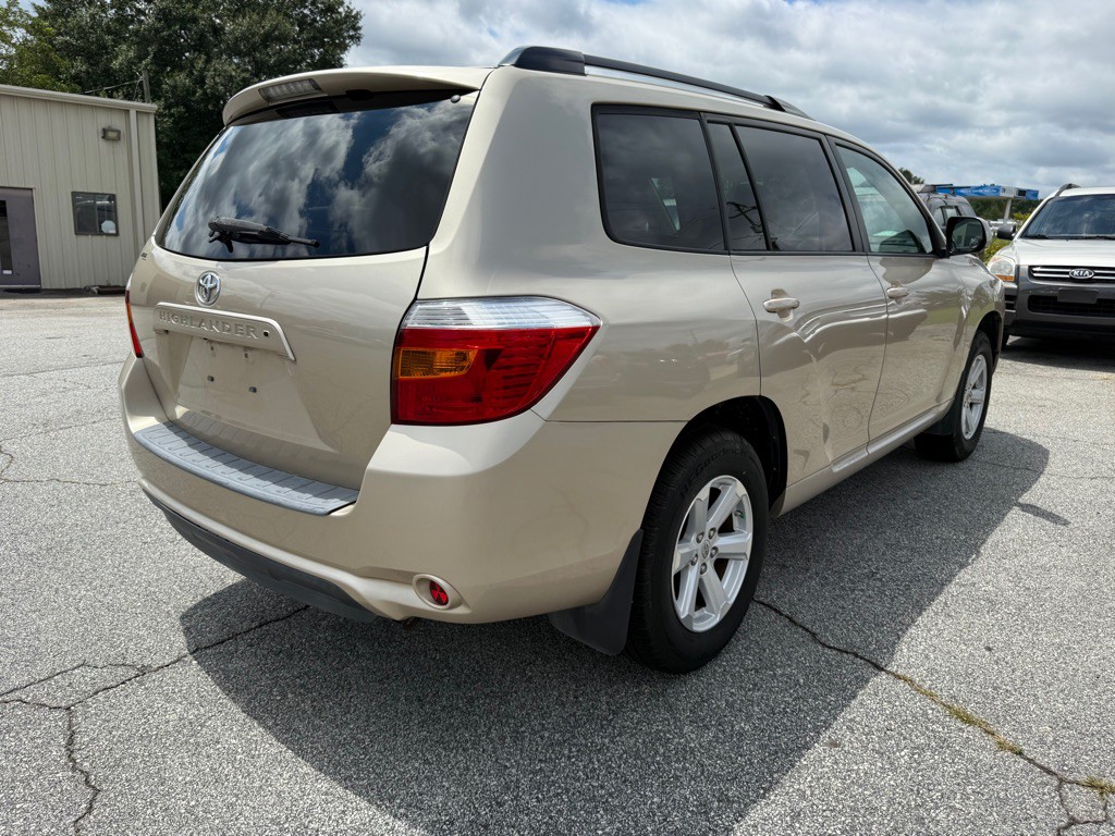2010 Toyota Highlander Image 7