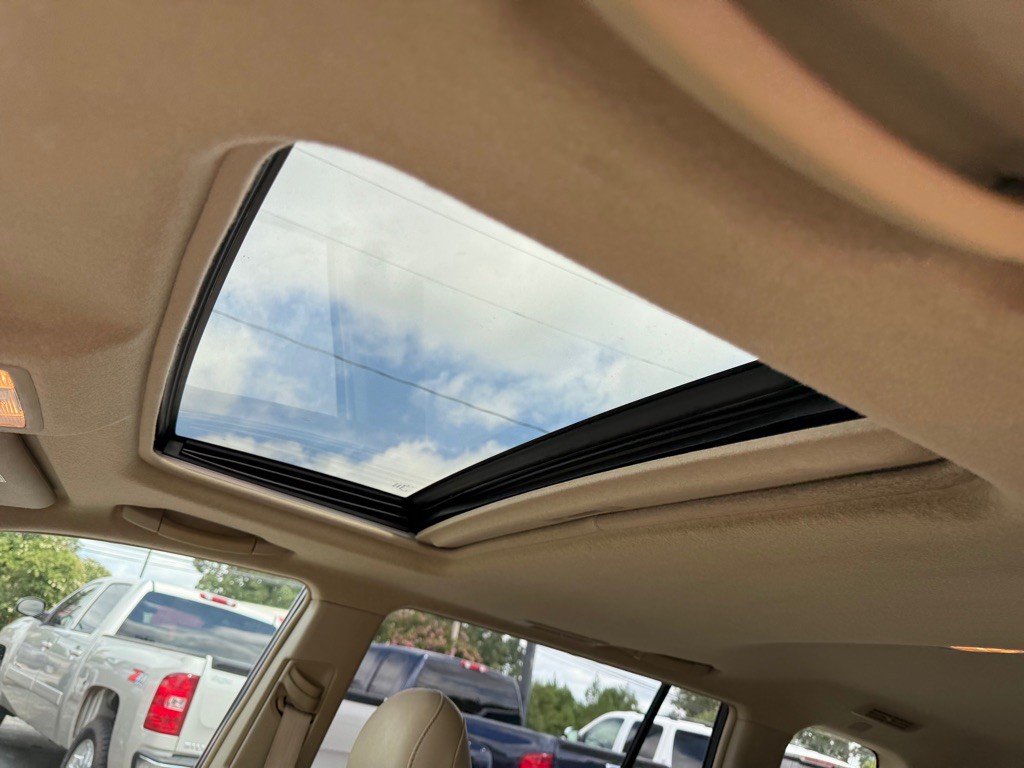 2010 Toyota Highlander Image 12