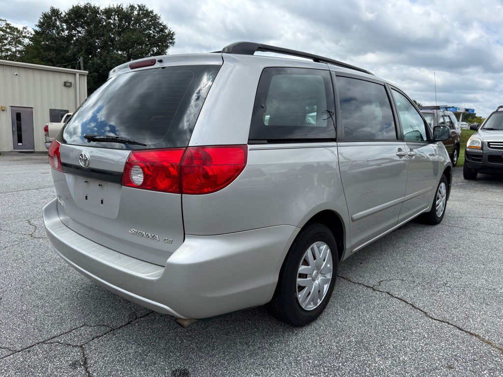2006 Toyota Sienna Image 7