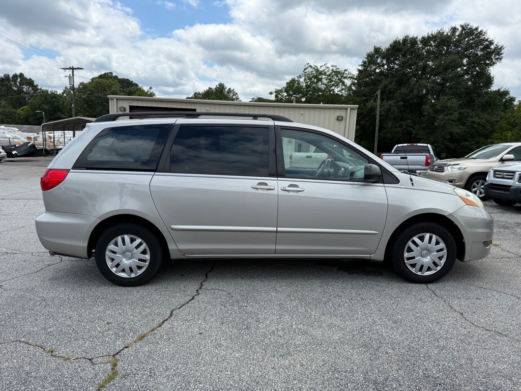 2006 Toyota Sienna Image 8