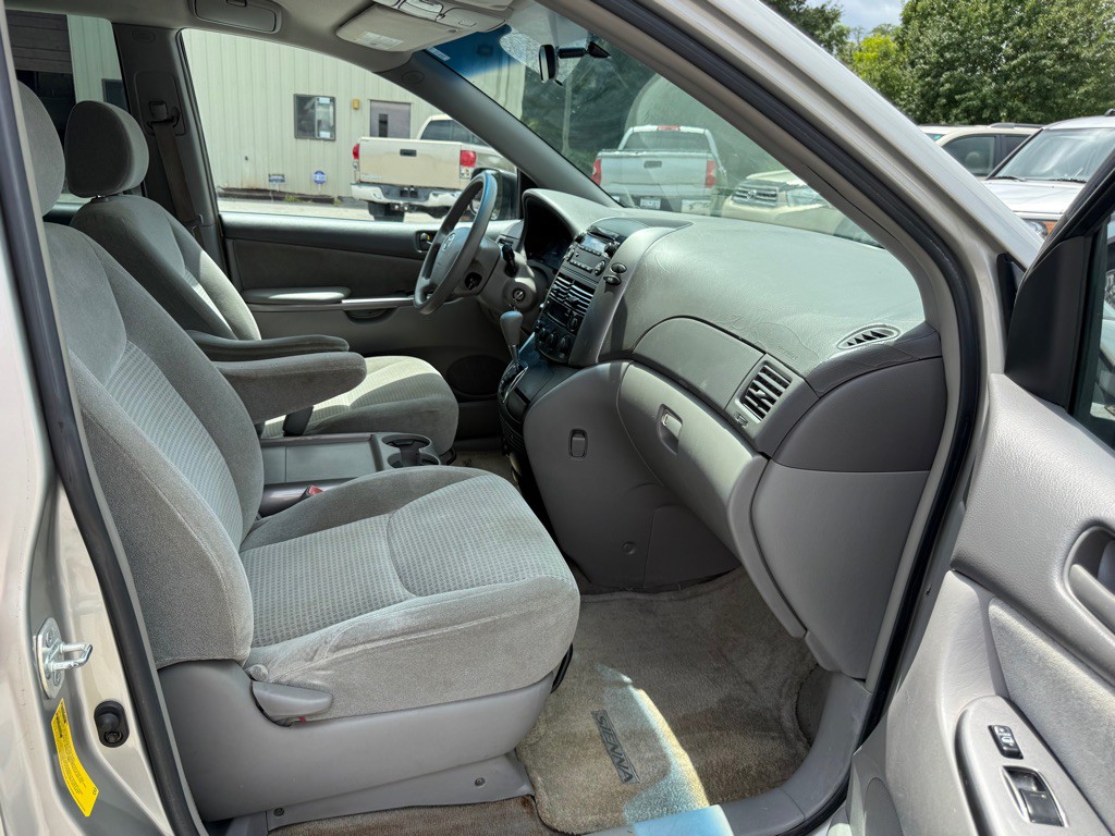 2006 Toyota Sienna Image 14