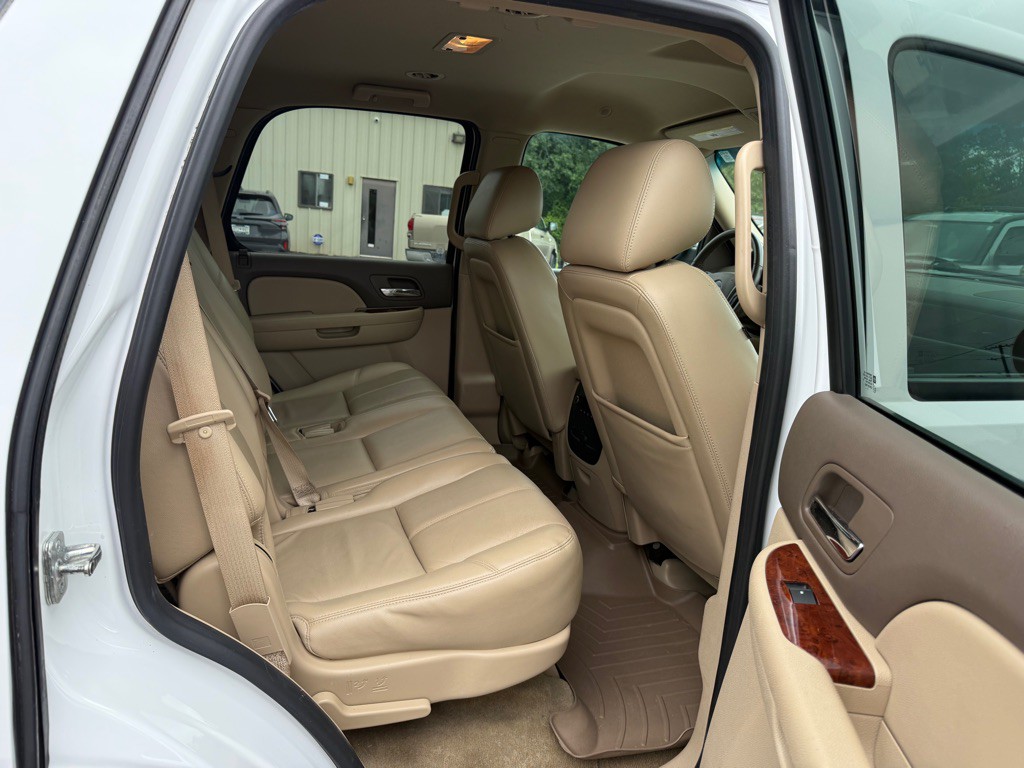 2013 Chevrolet Tahoe Image 14