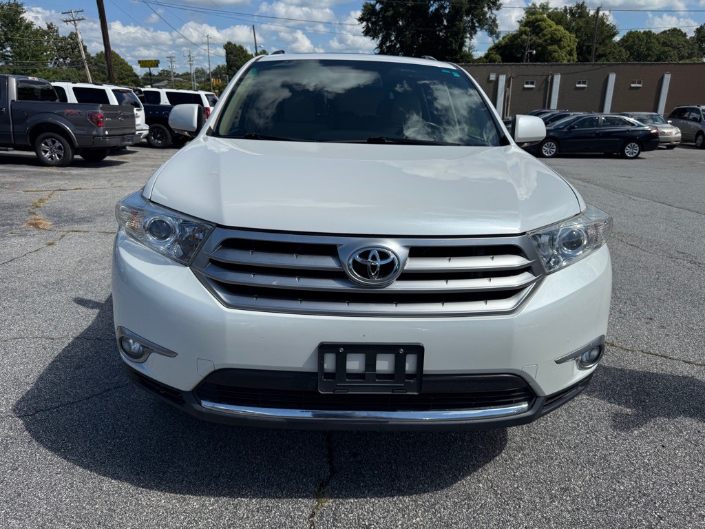 2012 Toyota Highlander Image 2